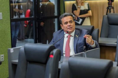 Deputado Henrique Pires