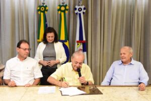 Jeová Alencar, Silvio Mendes e Charles Silveira