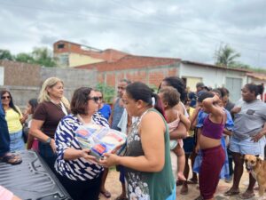 Entrega de cestas básicas