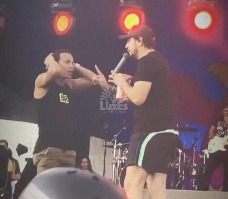 11c9bf32-86b2-49a8-900e-5107a77e13b8