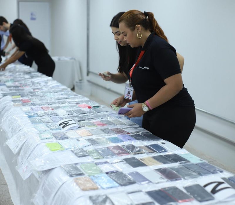 13760252-bd3a-46cb-9513-ad2e986013b4