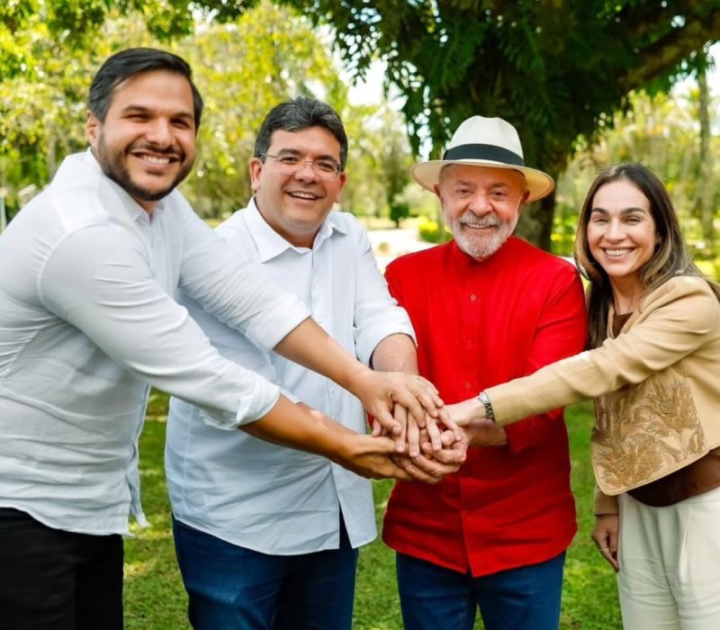 Domingo muito especial em Brasília, em que participei, ao lado do Presidente @lulaoficial, do G.heic
