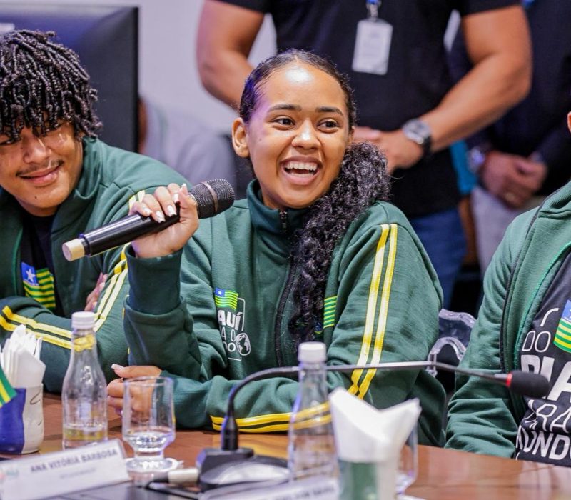 Estudante do programa Do Piauí para o mundo