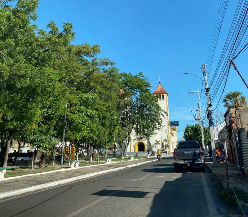 Praça da igreja Matriz de Piripiri - Foto: Valciãn Calixto