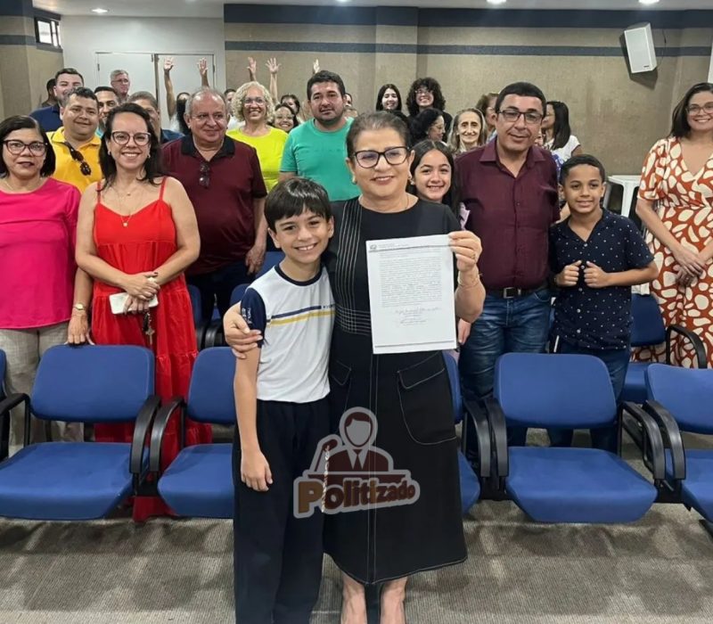 {"remix_data":[],"remix_entry_point":"challenges","source_tags":["local"],"origin":"unknown","total_draw_time":0,"total_draw_actions":0,"layers_used":0,"brushes_used":0,"photos_added":0,"total_editor_actions":{},"tools_used":{"addons":1,"transform":1},"is_sticker":false,"edited_since_last_sticker_save":true,"containsFTESticker":false}