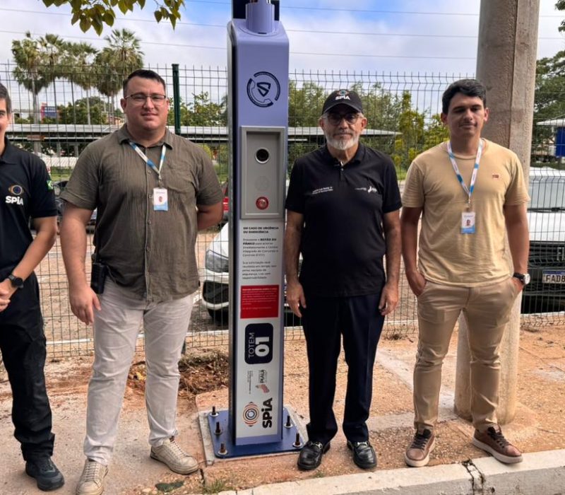 Totem inteligente em Teresina