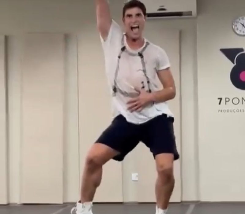 d745ac6d-f010-4efd-933c-07645d40de73