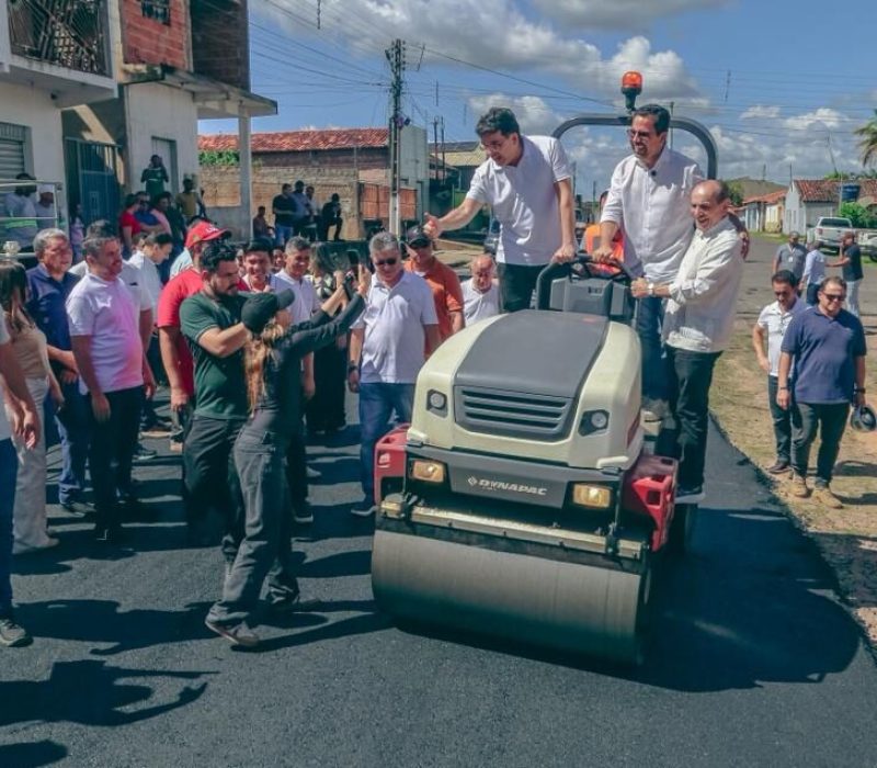governador-inaugura-e-visita-obras-de-pavimentacao-em-cristalandia-6-e1775938475990