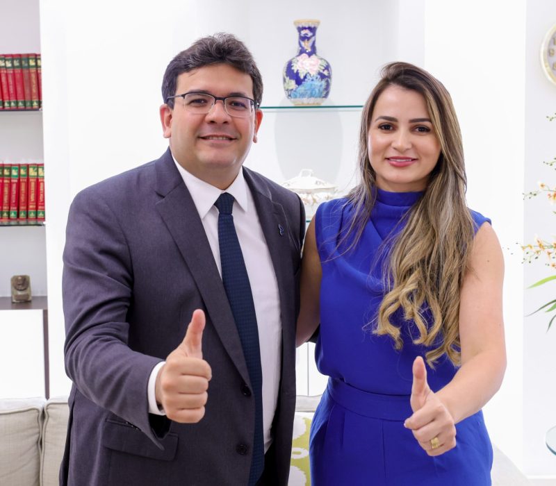 Governador Rafael Fonteles e secretária Josiene Campelo