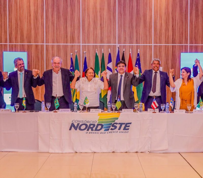 Governador Rafael Fonteles no Consórcio Nordeste