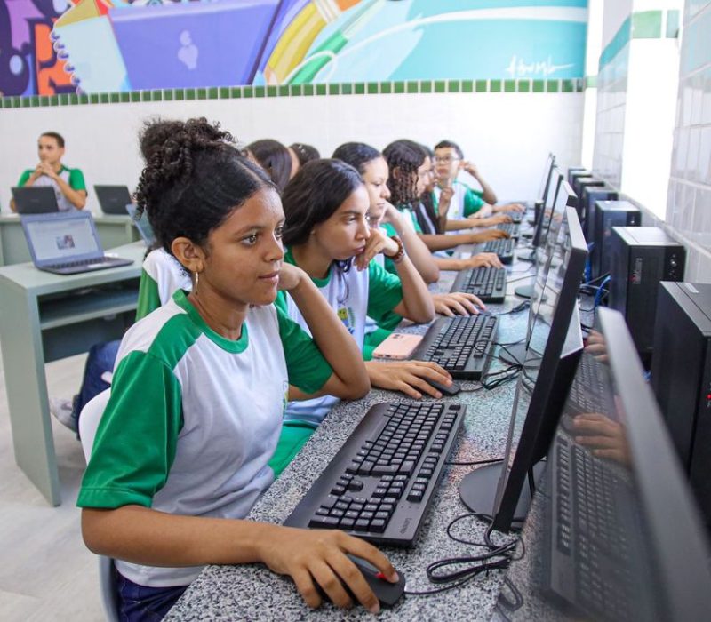 large_Inauguracao_do_CETI_Duque_de_Caxias_32_ac52c5d51b