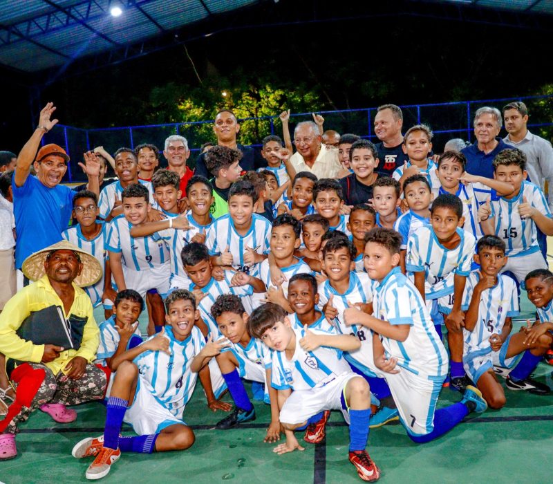 Inauguração da quadra esportiva Romildo Alves no bairro Renascença I
